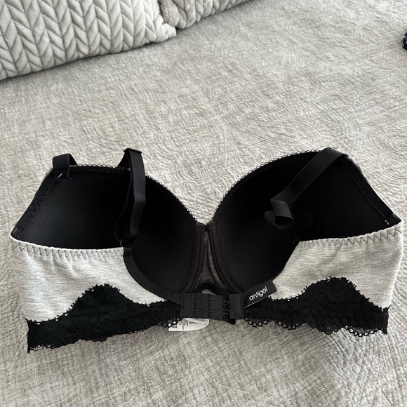 Antigel T Shirt Bra w/ lace trim 34F - Picture 2 of 3